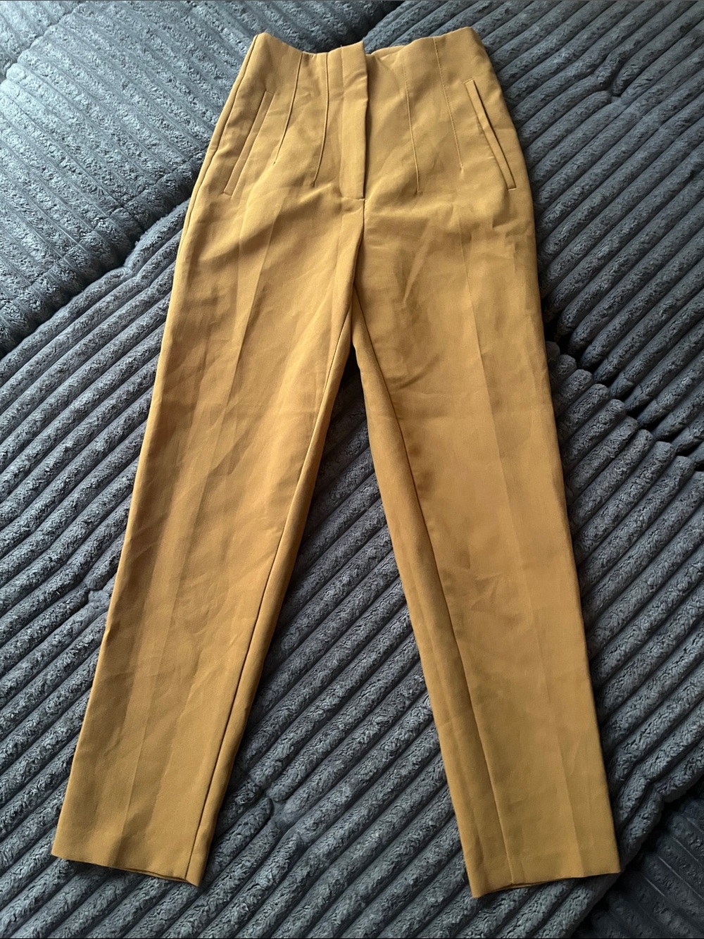 Zara High-Waist Tailored Pants in Mustard